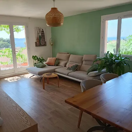 Maison Vue *